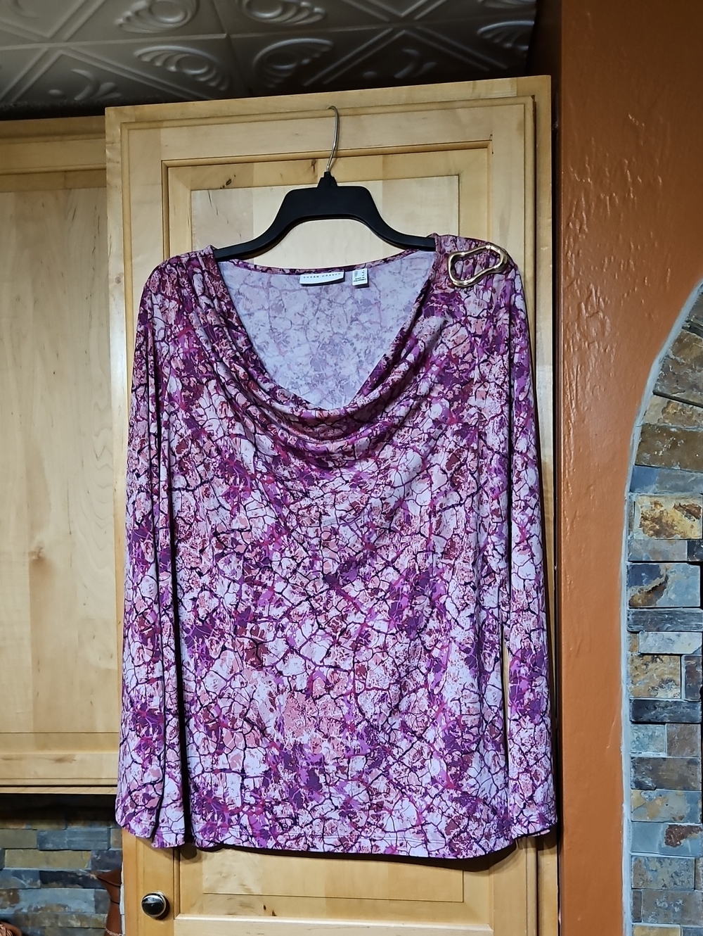 Susan Graver Pink Purple White Abstract Liquid Knit Long Sleeve Cowl Neck Top